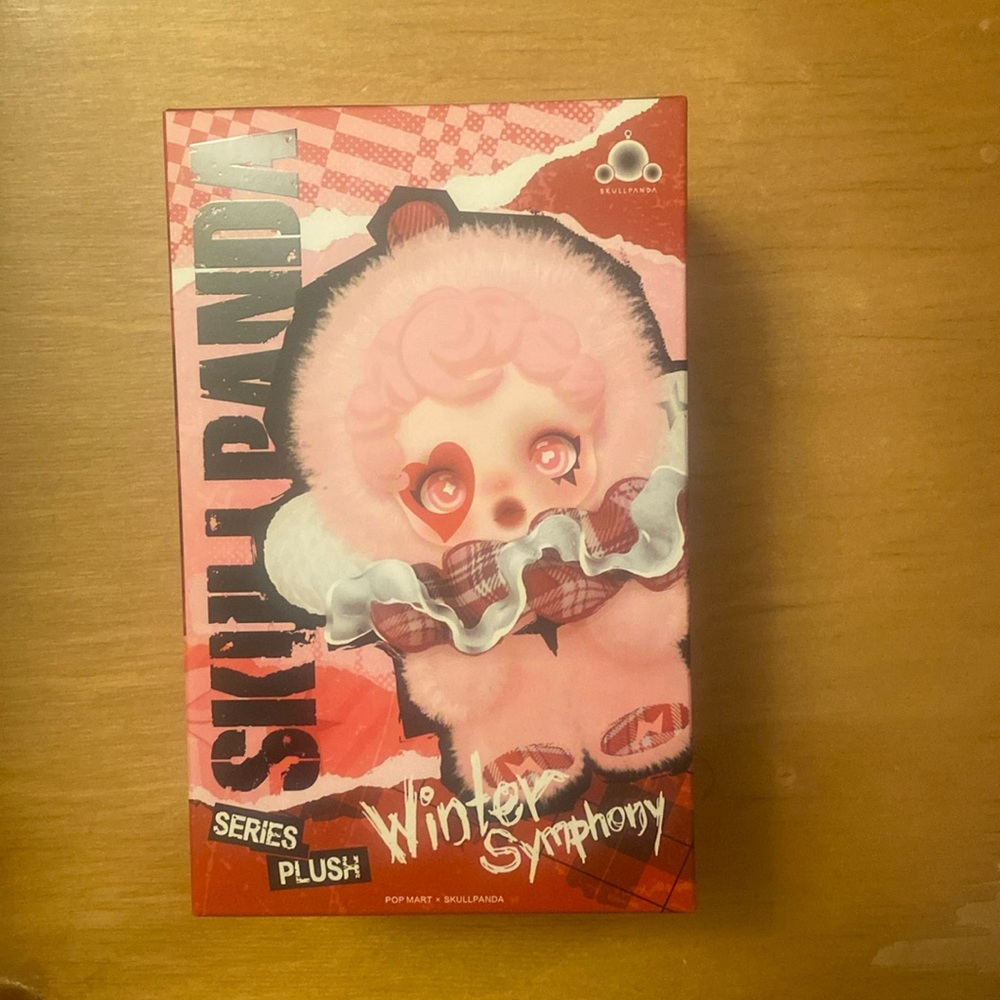 SKULLPANDA winter symphony blind box